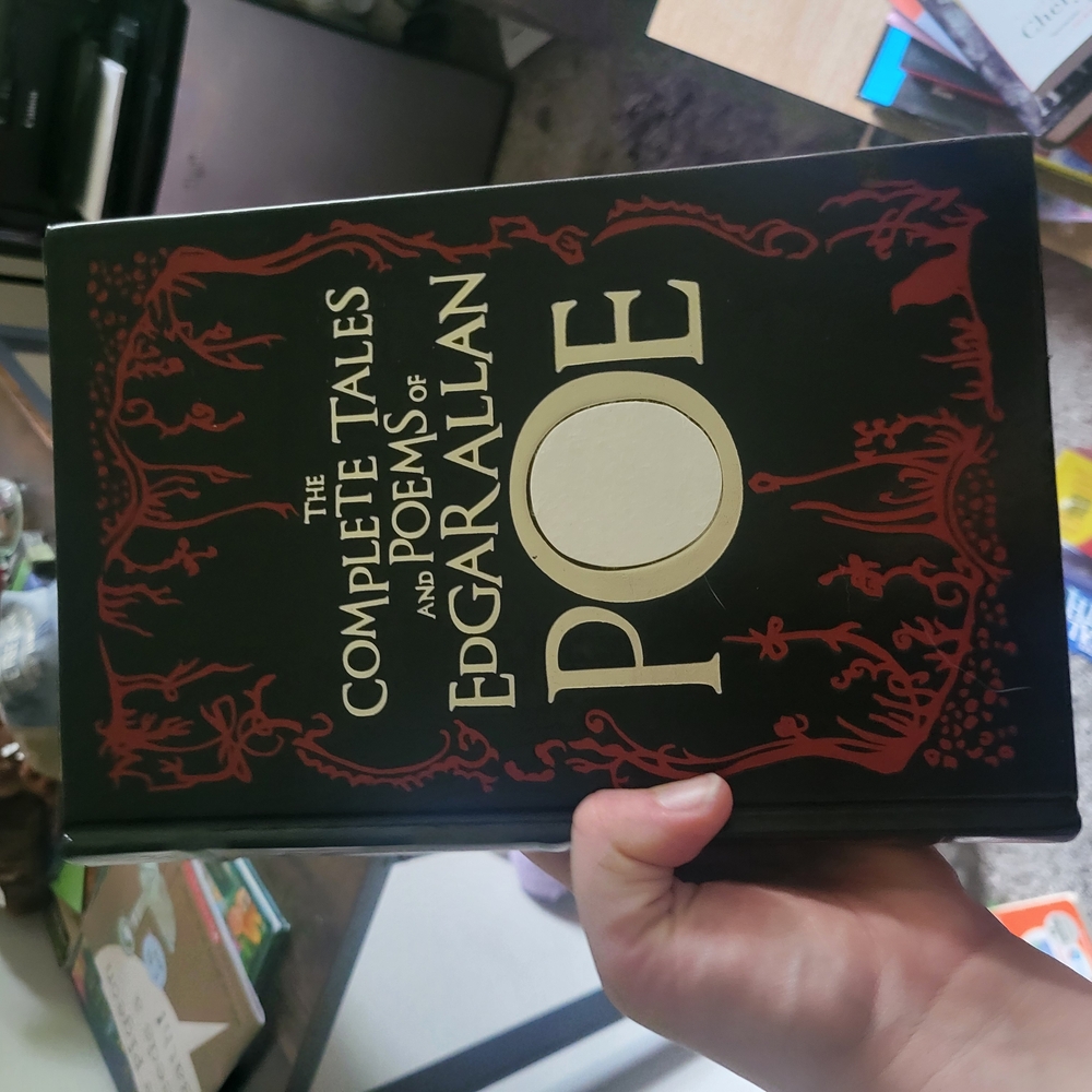 The Complete Tales and Poems of Edgar Allan Poe - Black and Red Cover